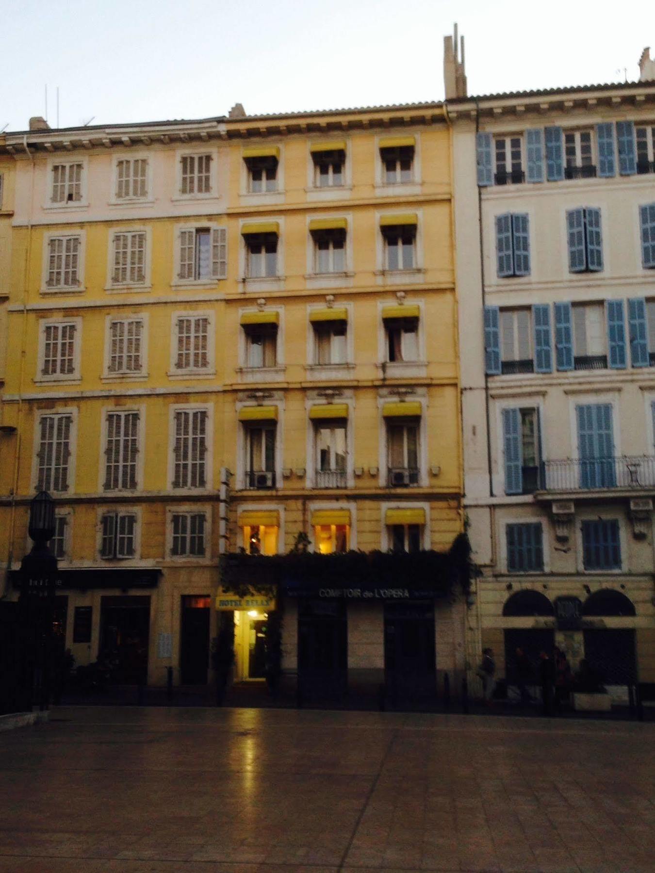 Hotel Relax Marseille Bagian luar foto